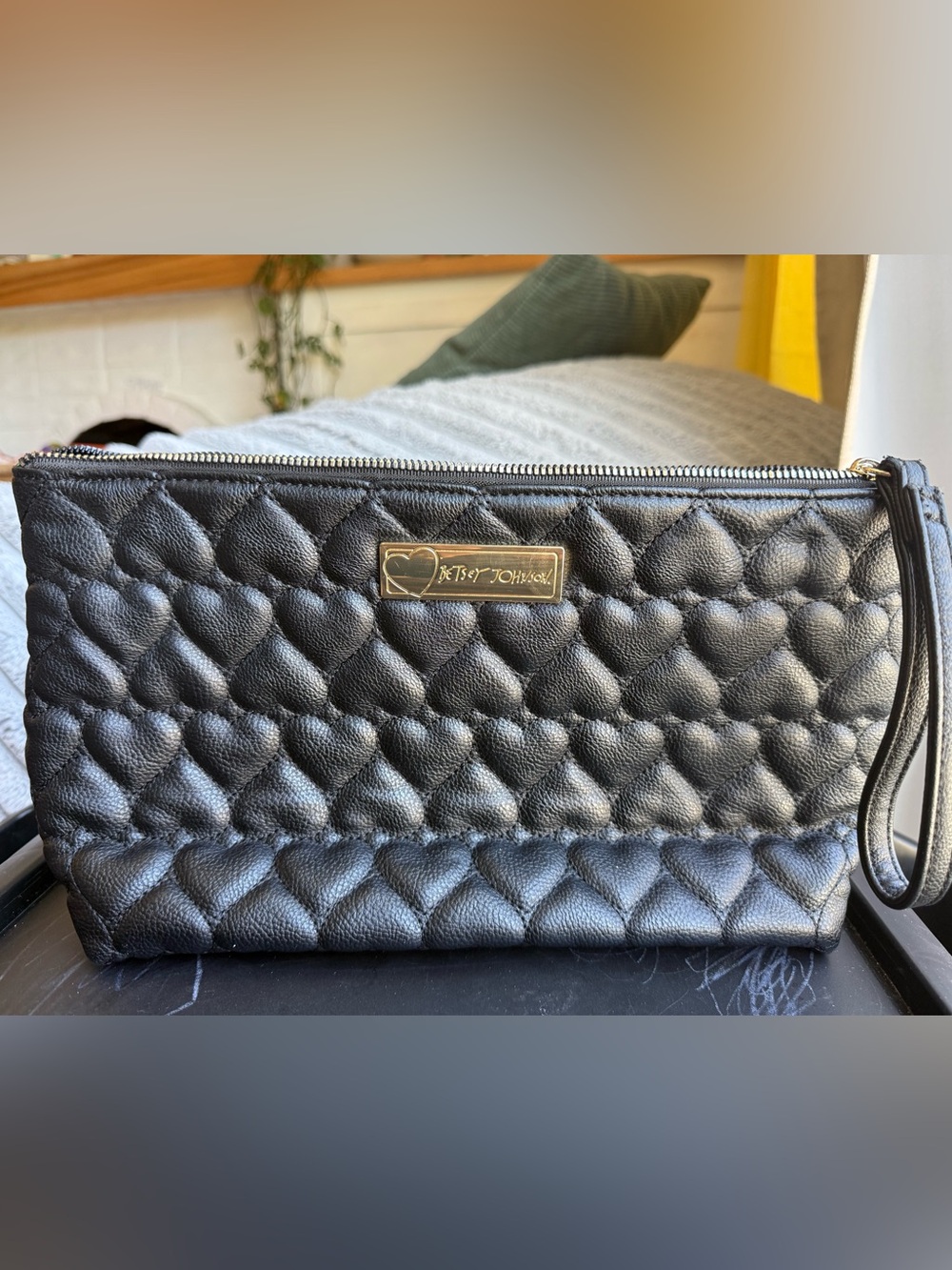 LARGE Betsey Johnson Black Quilted Heart Cosmetic Pouch with Gold Plaque 12”x7”